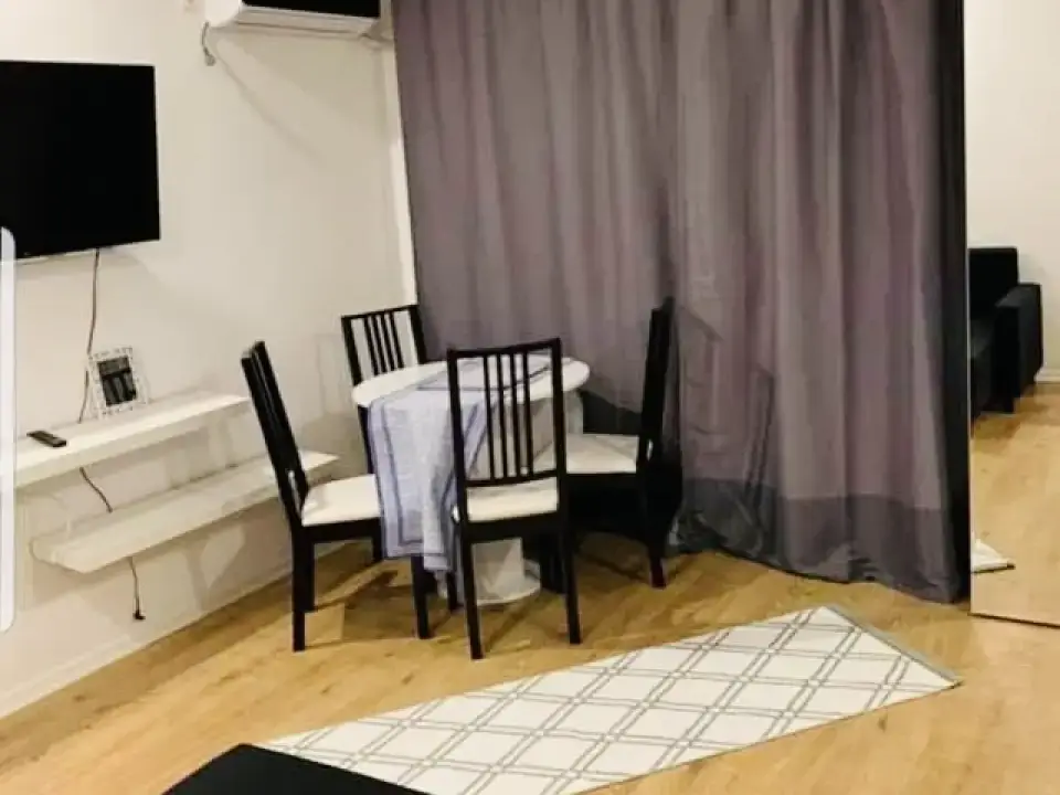 Garsonieră de Vânzare, Ștefăneștii de Jos, Ilfov - Living Convenabil în Cosmopolis - imaginea 3